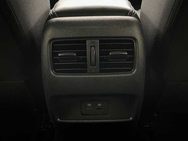 Nissan Qashqai DIG-T 140 N-Connecta 103 kW (140 CV)