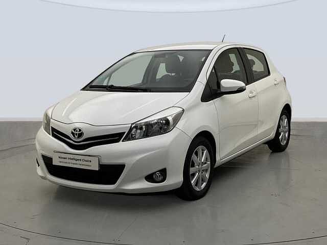 Toyota Yaris ES - Ber3 1.3 VVT-i, Connect, 2011 - 2011