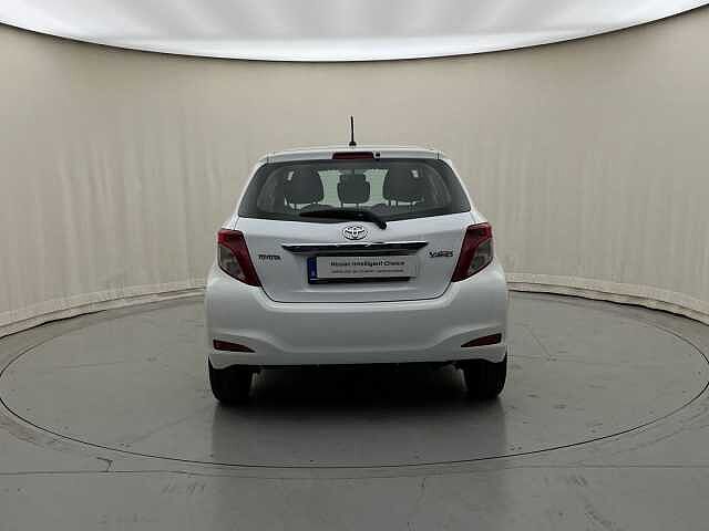 Toyota Yaris ES - Ber3 1.3 VVT-i, Connect, 2011 - 2011