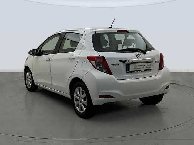 Toyota Yaris ES - Ber3 1.3 VVT-i, Connect, 2011 - 2011