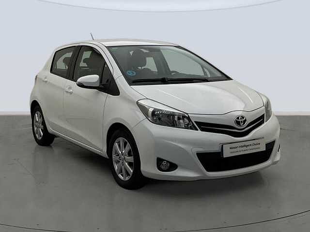 Toyota Yaris ES - Ber3 1.3 VVT-i, Connect, 2011 - 2011