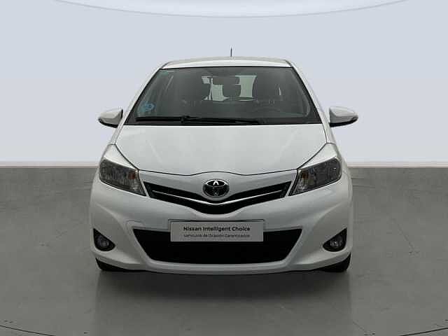 Toyota Yaris ES - Ber3 1.3 VVT-i, Connect, 2011 - 2011