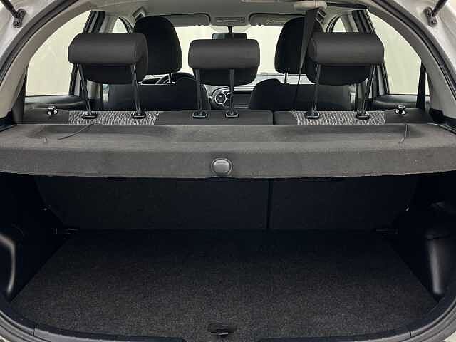 Toyota Yaris ES - Ber3 1.3 VVT-i, Connect, 2011 - 2011