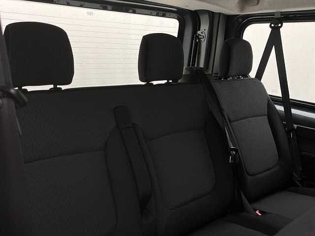 Nissan Primastar Combi 2.0 dCi L1H1 Camper Vectus 110 kW (150 CV)