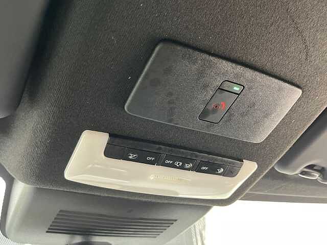 Nissan Juke DIG-T N-Connecta 4x2 DCT 84 kW (114 CV)