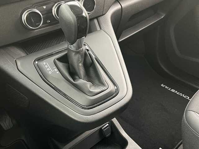Nissan Townstar ES - FG3 2,2t EV, L1 EV Basic, 2022 - 2025