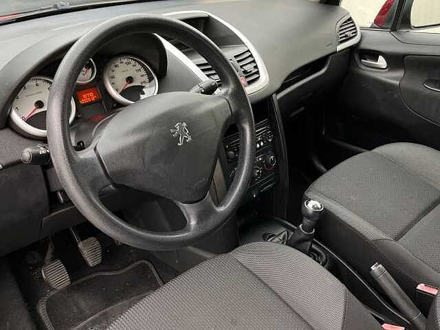 Peugeot 207 ES - Ber5 1.4 75, Confort, (Facelift) 2009 - 2011