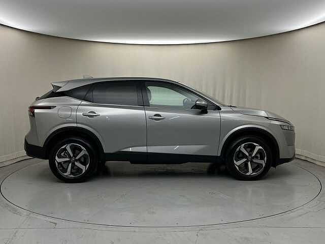 Nissan Qashqai DIG-T 140 mHEV N-Connecta 4x2 103 kW (140 CV)