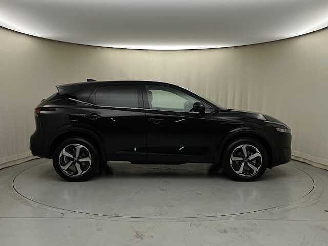 Nissan Qashqai DIG-T 140 mHEV N-Connecta 4x2 103 kW (140 CV)