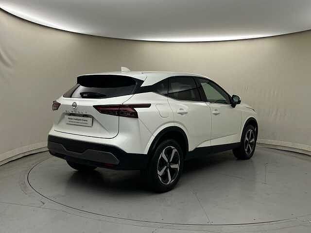 Nissan Qashqai DIG-T 140 mHEV N-Connecta 4x2 103 kW (140 CV)