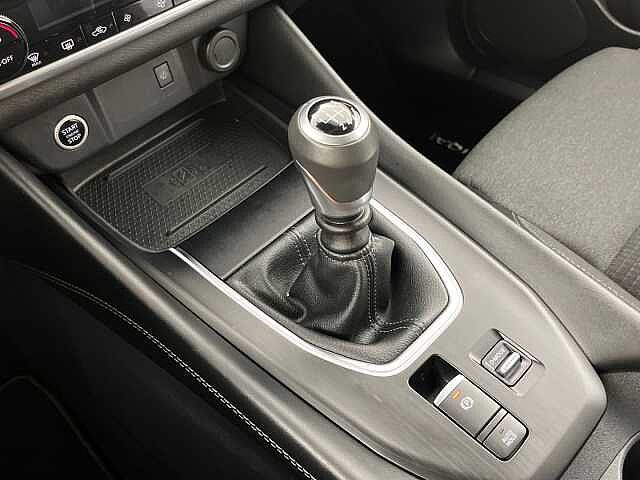 Nissan Qashqai DIG-T 140 mHEV N-Connecta 4x2 103 kW (140 CV)