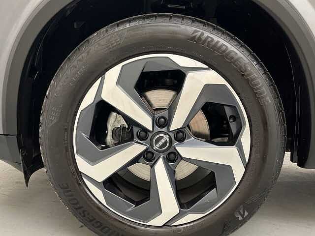 Nissan Qashqai DIG-T 140 mHEV N-Connecta 4x2 103 kW (140 CV)