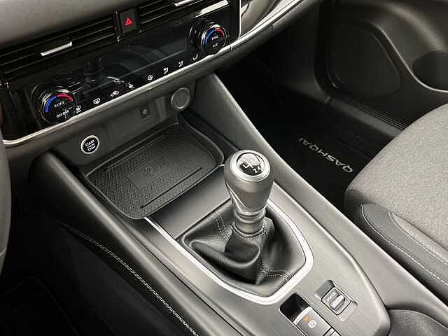 Nissan Qashqai DIG-T 140 mHEV N-Connecta 4x2 103 kW (140 CV)