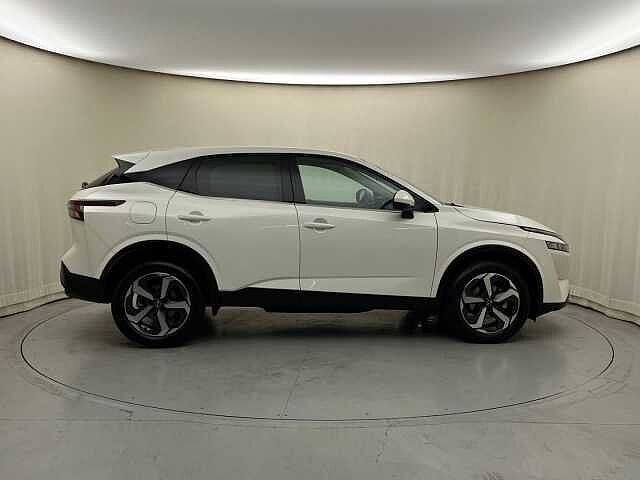 Nissan Qashqai DIG-T 140 mHEV N-Connecta 4x2 103 kW (140 CV)