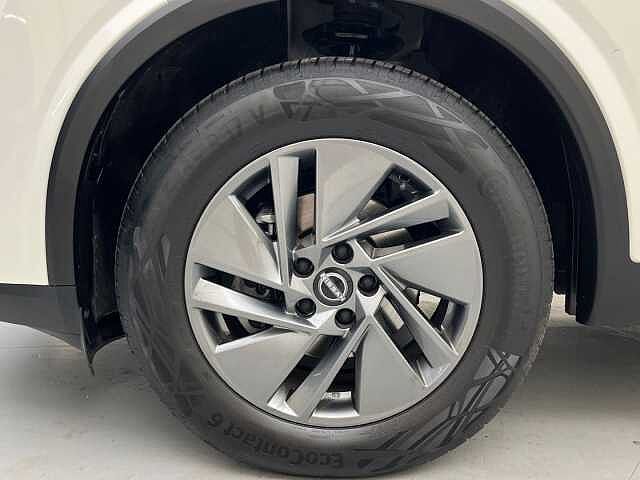 Nissan Qashqai DIG-T 140 mHEV Acenta 4x2 103 kW (140 CV)