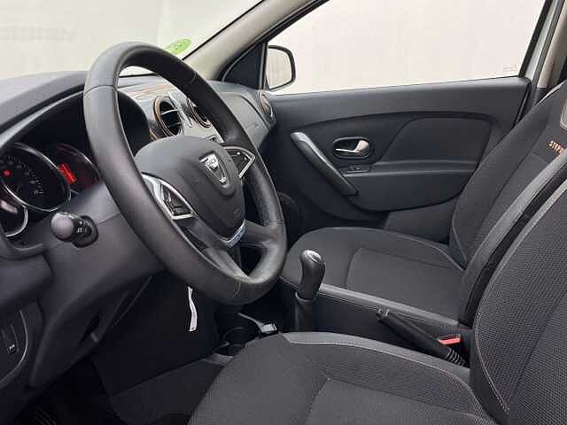 Dacia Sandero ES - Ber5 0.9 TCe 90 eco&sup2; EU6, SL Trotamundos, (Facelift) 2017 - 2018