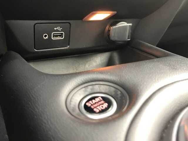 Nissan Juke DIG-T N-Connecta 4x2 84 kW (114 CV)