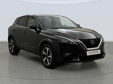 Nissan Qashqai DIG-T 140 mHEV N-Connecta 4x2 103 kW (140 CV) Midnight black (metalizado)