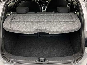 Nissan Micra IG-T Acenta 68 kW (92 CV) Platinum Silver (metalizado)