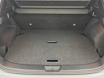 Nissan Qashqai E-POWER Tekna+ 140 kW (190 CV) Katana Grey con Techo Midnight Black (metalizado)