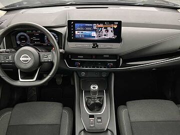 Nissan Qashqai DIG-T 140 mHEV N-Connecta 4x2 103 kW (140 CV) Midnight black (metalizado)