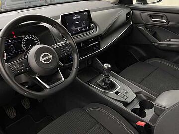Nissan Qashqai DIG-T 140 mHEV Acenta 4x2 103 kW (140 CV) Midnight black (metalizado)
