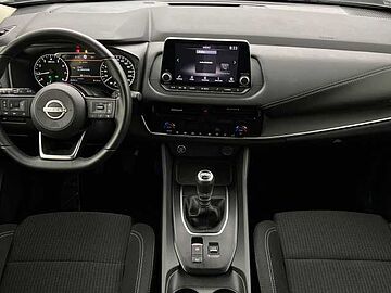 Nissan Qashqai DIG-T 140 mHEV Acenta 4x2 103 kW (140 CV) Midnight black (metalizado)