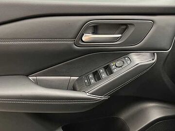 Nissan Qashqai DIG-T 140 N-Connecta 103 kW (140 CV) Skyline Grey (metalizado)