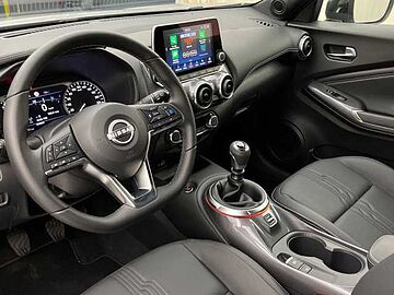 Nissan Juke DIG-T Tekna 84 kW (114 CV) Diamond Silver Metalizado Techo Midnight Black