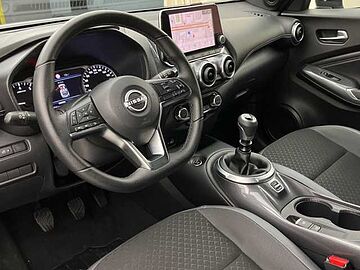 Nissan Juke DIG-T N-Connecta 4x2 84 kW (114 CV) Diamond Silver Metalizado