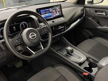 Nissan Qashqai DIG-T 160 mHEV N-Connecta Xtronic 116 kW (158 CV) Sapporo White (sólido)