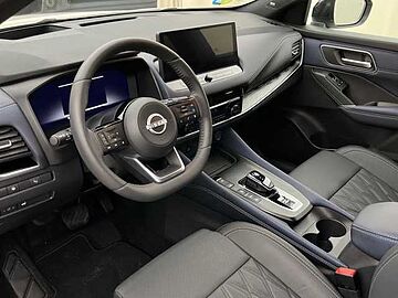 Nissan Qashqai E-POWER Tekna+ 140 kW (190 CV) Lunar White con Techo Midnight Black (metalizado)