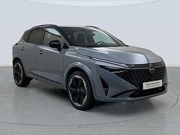 Nissan Qashqai DIG-T 140 mHEV N-Design 103 kW (140 CV) Katana Grey + Techo Black (metalizado)