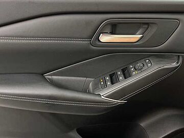 Nissan Qashqai DIG-T 140 mHEV N-Connecta 4x2 103 kW (140 CV) Skyline Grey (metalizado)
