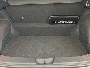 Nissan Qashqai DIG-T 140 mHEV N-Connecta 4x2 103 kW (140 CV) Diamond Silver (metalizado)