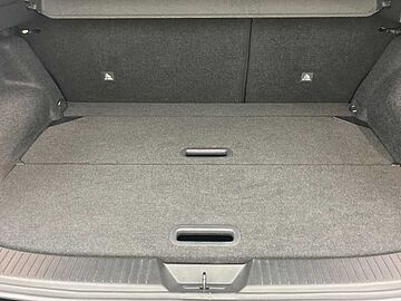 Nissan Qashqai DIG-T 140 N-Connecta 103 kW (140 CV) Ninja Black (metalizada)