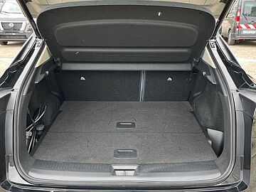 Nissan Ariya ES - SUV5, Engage (63kWh|22kW-CCS), 2023 - 2025 NINJA BLACK