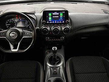 Nissan Juke DIG-T N-Connecta 4x2 84 kW (114 CV) Negro (metalizado) Techo Plata Diamante