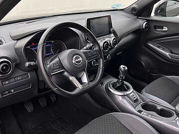 Nissan Juke DIG-T N-Connecta 4x2 84 kW (114 CV) Midnight Black Metalizado