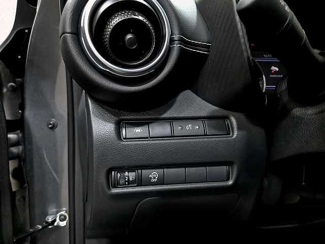 Nissan Juke 1.0 DIG-T 114CV N-CONNECTA 5P (BITONO)