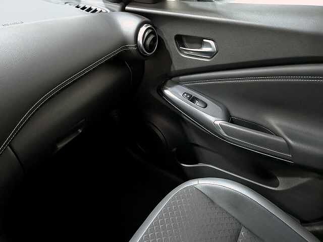 Nissan Juke 1.0 DIG-T 114CV N-CONNECTA 5P (BITONO)