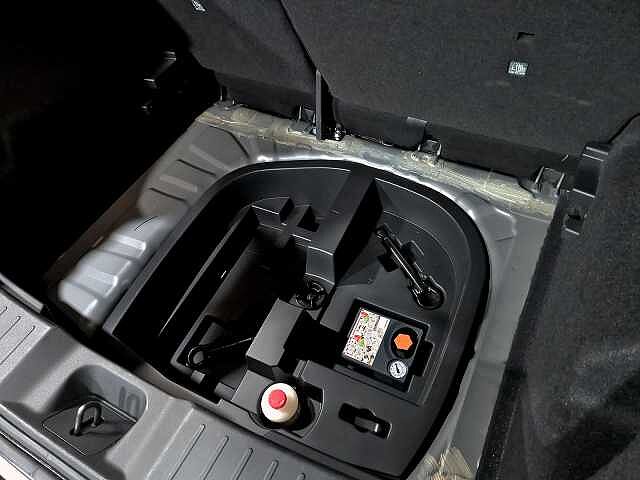 Nissan Juke 1.0 DIG-T 114CV N-CONNECTA 5P (BITONO)