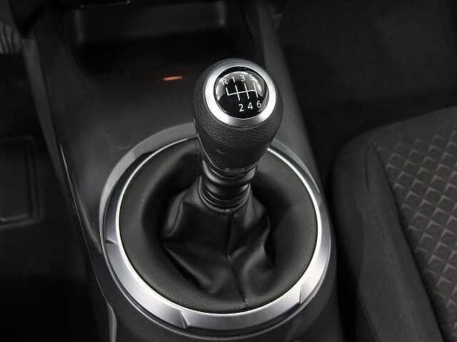 Nissan Juke 1.0 DIG-T 114CV ACENTA 5P (PACK CONNECT)