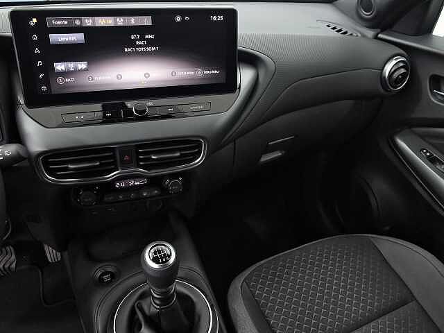 Nissan Juke 1.0 DIG-T 114CV N-CONNECTA 5P (BITONO)