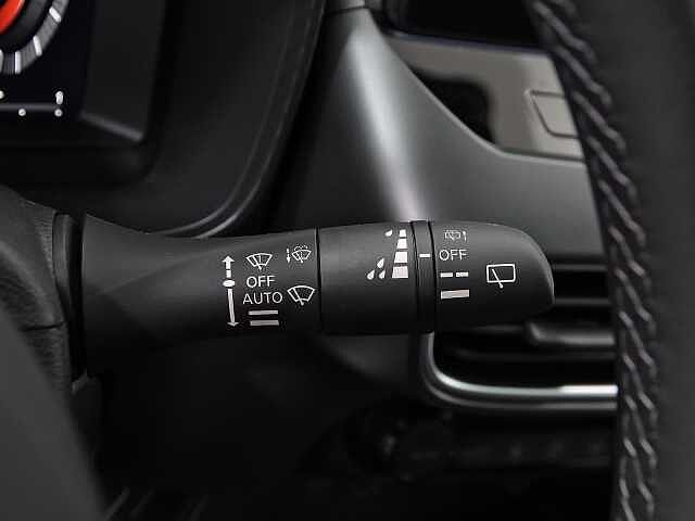 Nissan Juke 1.0 DIG-T 114CV N-CONNECTA 5P (BITONO)