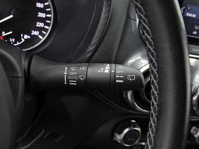 Nissan Juke 1.0 DIG-T 114CV N-CONNECTA 5P