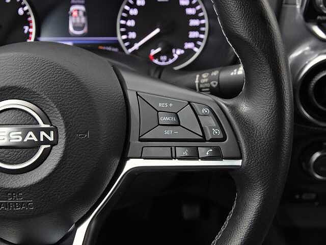 Nissan Juke 1.0 DIG-T 114CV N-CONNECTA 5P