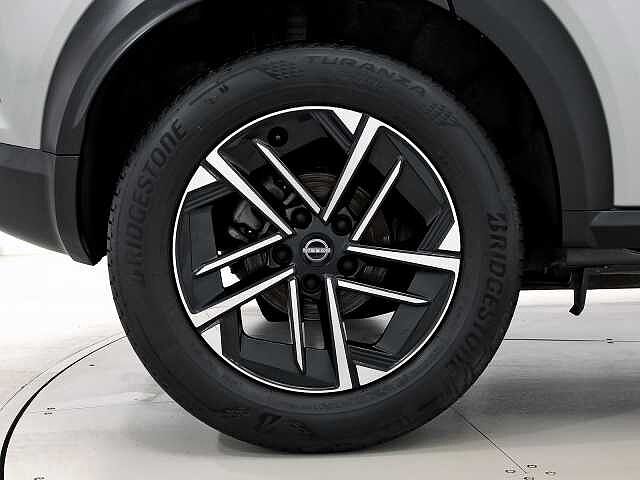 Nissan Juke 1.0 DIG-T 114CV N-CONNECTA DCT 5P