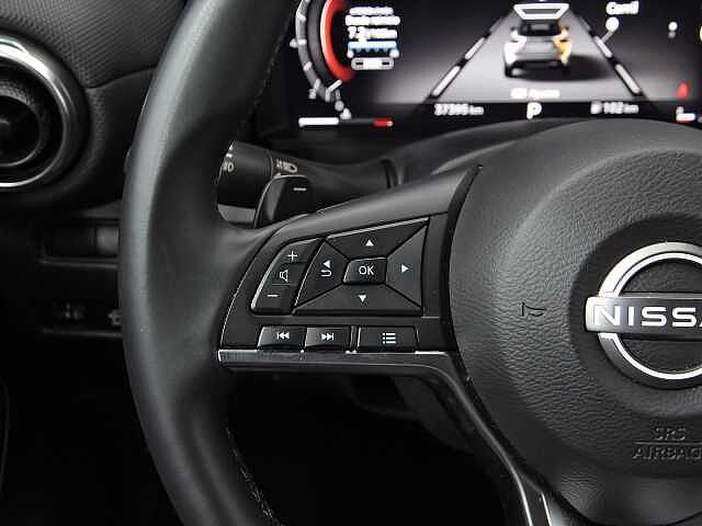 Nissan Juke 1.0 DIG-T 114CV N-CONNECTA DCT 5P