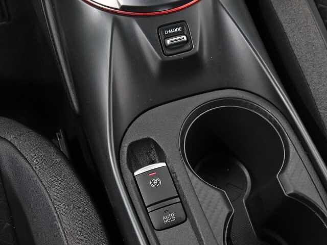 Nissan Juke 1.0 DIG-T 114CV N-CONNECTA DCT 5P